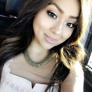 Meet your Posher, Luz maria